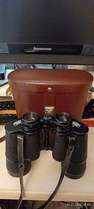 Бинокль CARL ZEISS 10x50