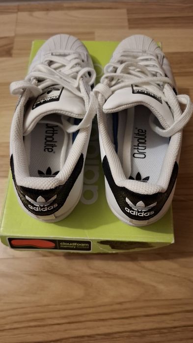Adidas Superstar