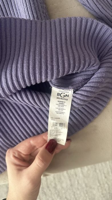 Приталенная водолазка