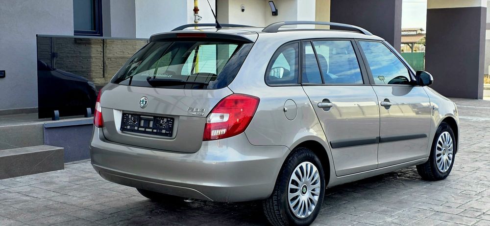 SKODA Fabia 2011 — imagine 5