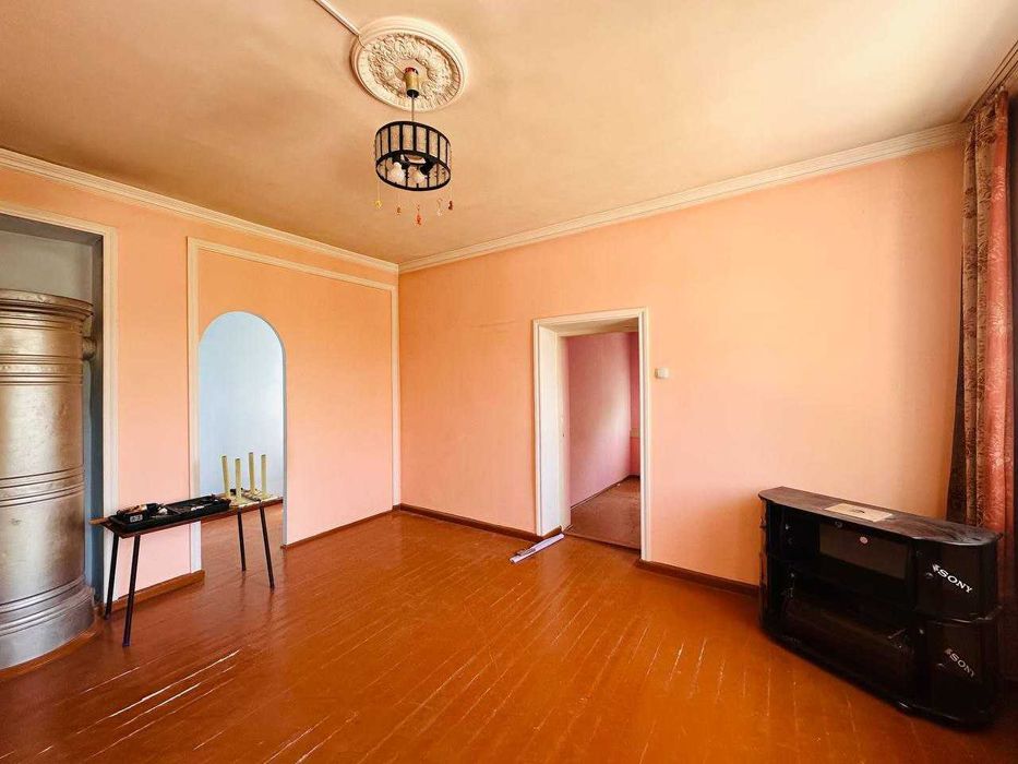 ул.Таллимаржон ор-р №158 Школа 1 в 2\2\2 Хорошее состояние +3 мал.комн