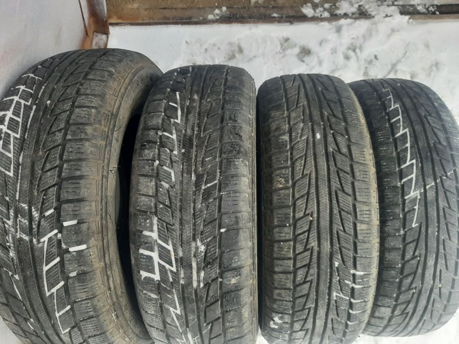 Продам шины 235/65/17 Китай