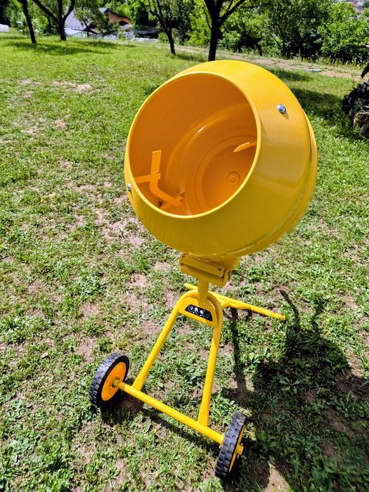 Betonieră ROTOR 165L – NOUĂ, Nefolosită, in Garanție