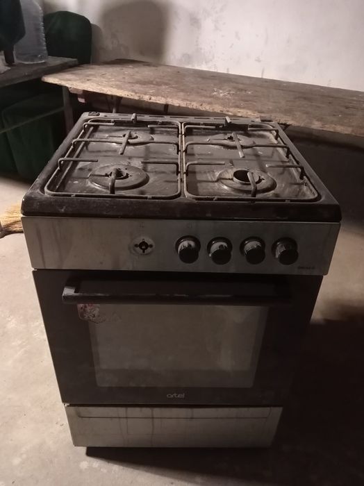Продаётся газ плита
