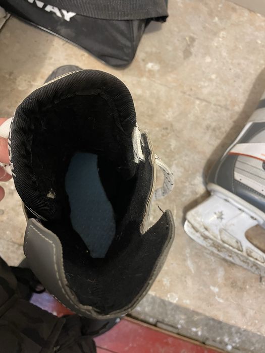 Продам Коньки, размер 40