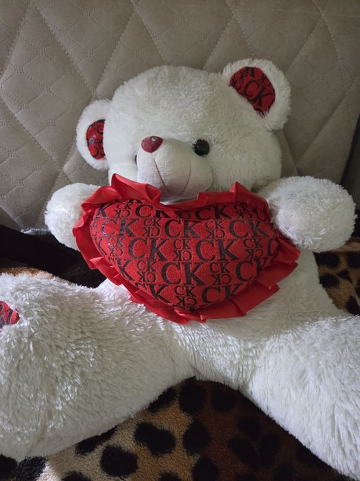 Продаются игрушки