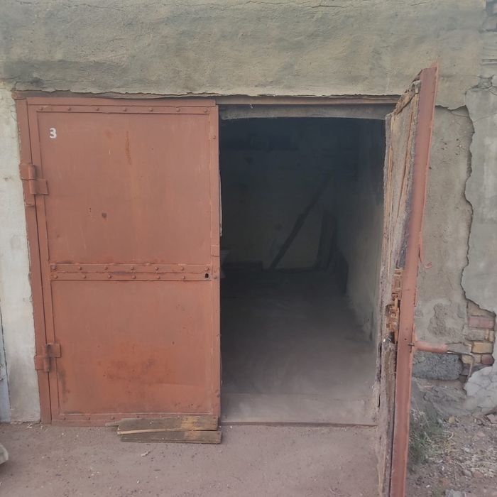 Продается гараж на улице Алимжанова