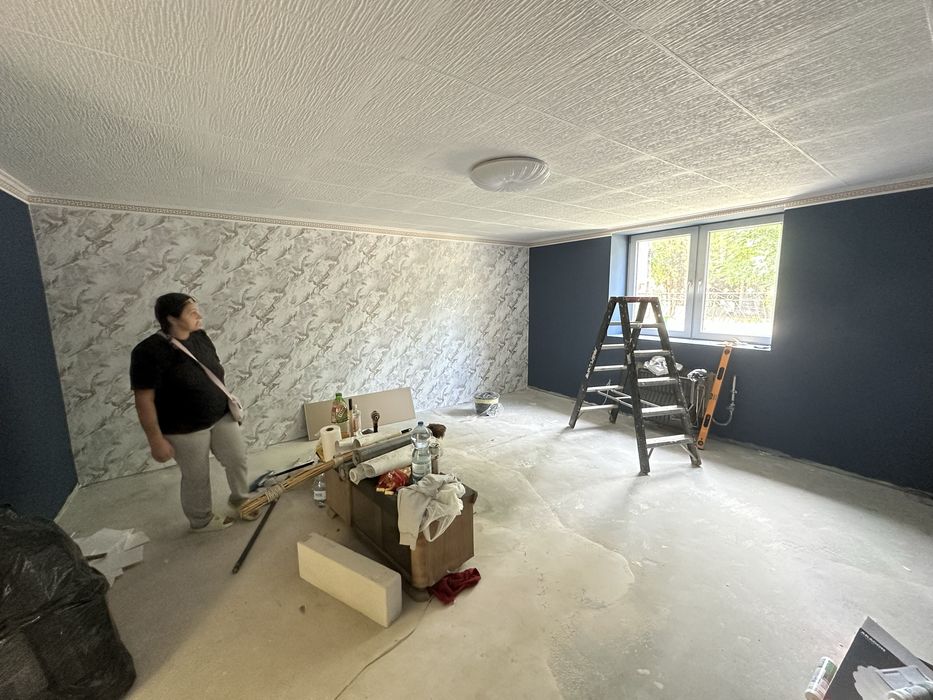 Constructii  ,gresie,faianta, acoperis ,rigips,casa in rosu,lavabil