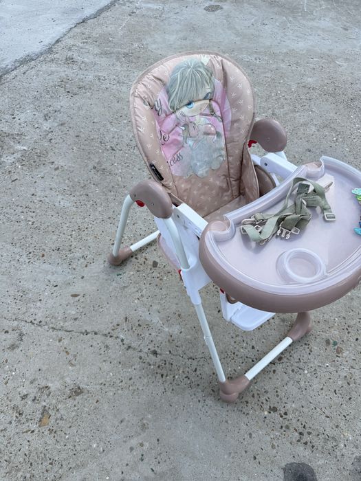 Scaun de Masa Bebe In stare Perfecta