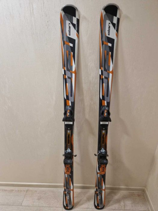 Ски Elan – напълно обслужени