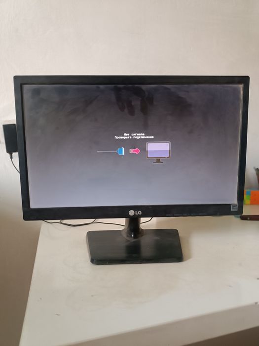 монитор LG рабочий