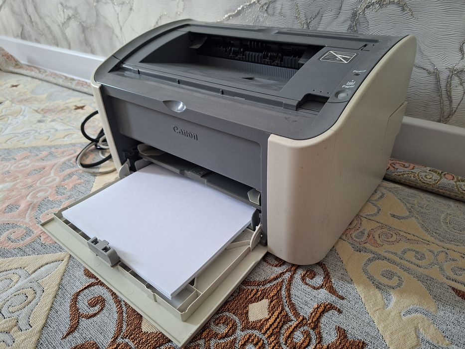 Принтер Canon  LBP3000