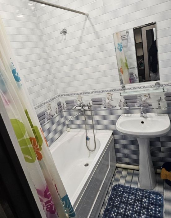 Chilonzor metrosi yonida kvartira bor ijaraga beriladi