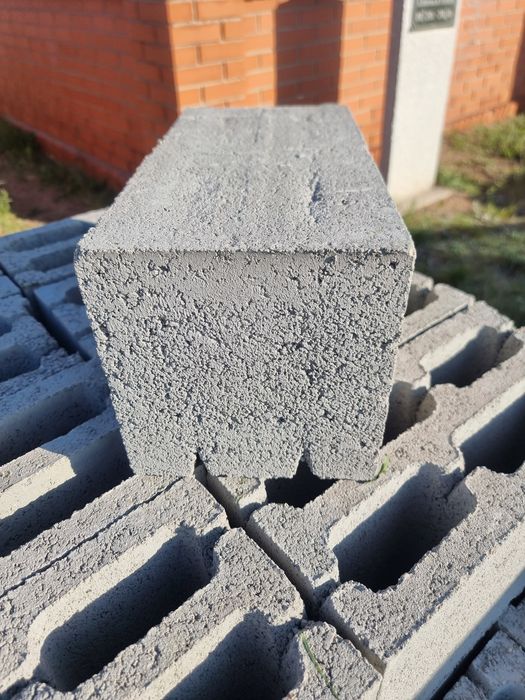 Пескоблок 40*20*20 размер.