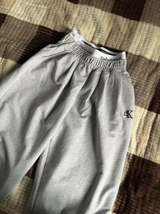 Продам спортивные штаны