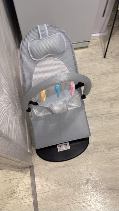 детскую кроватку