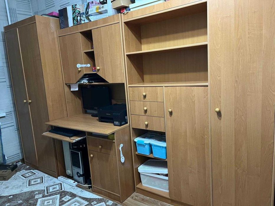 Спальный гарнитур