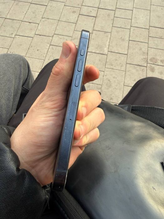 IPhone 15 pro продам