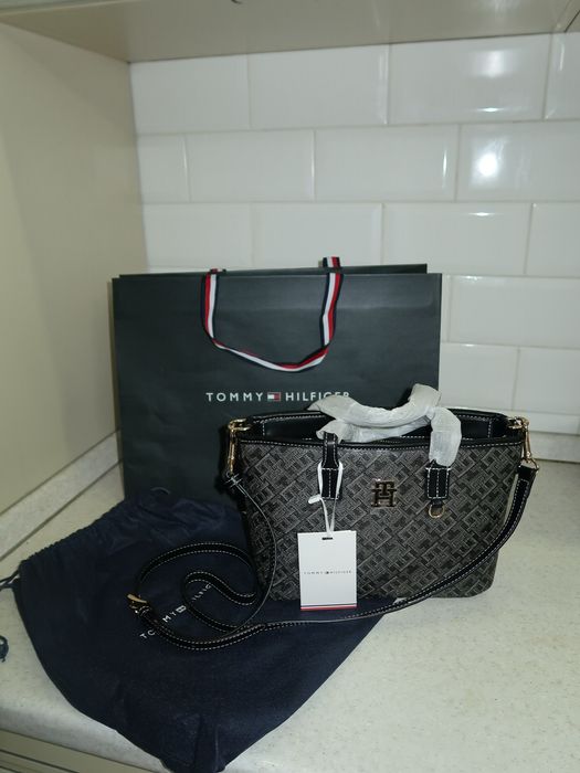 Сумка Tommy Hilfiger