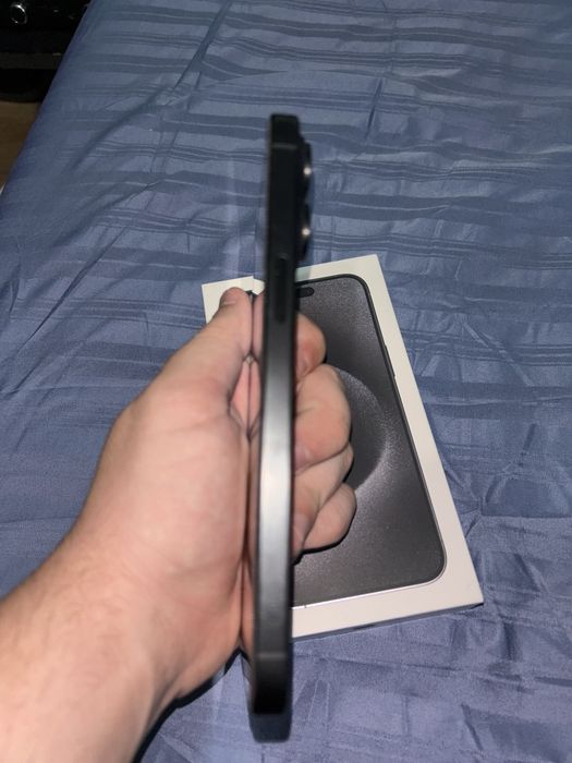 Vand iPhone 15 Pro Max 256 GB