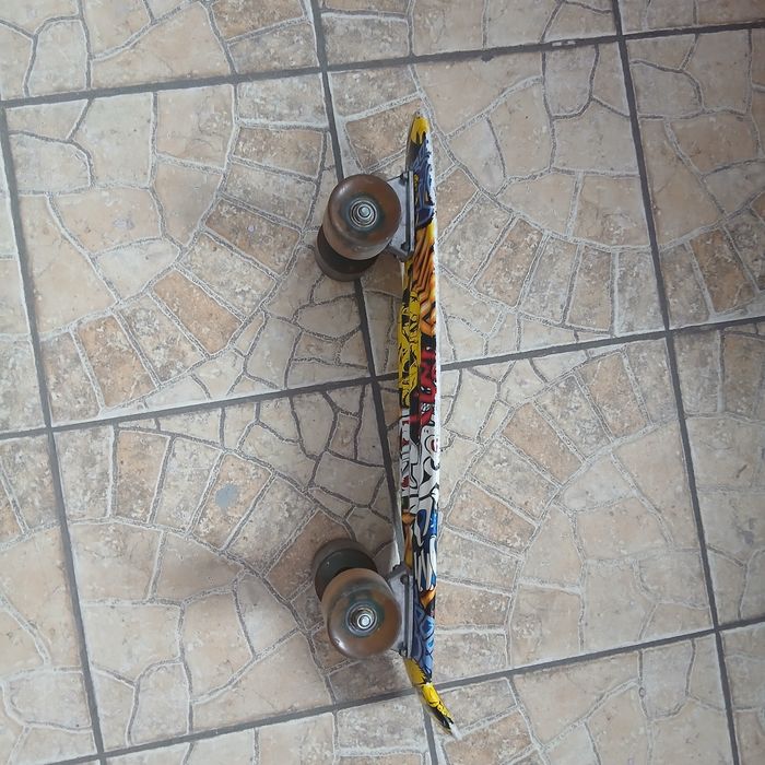 Продам скейтборд