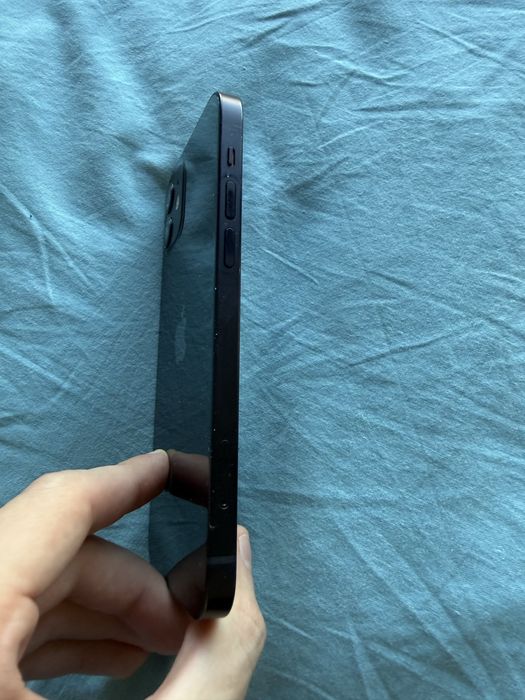 iPhone 12 64GB - Черен - Отличен!