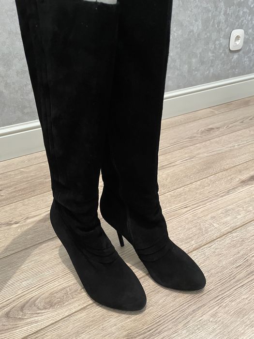 Продам сапоги замшевые