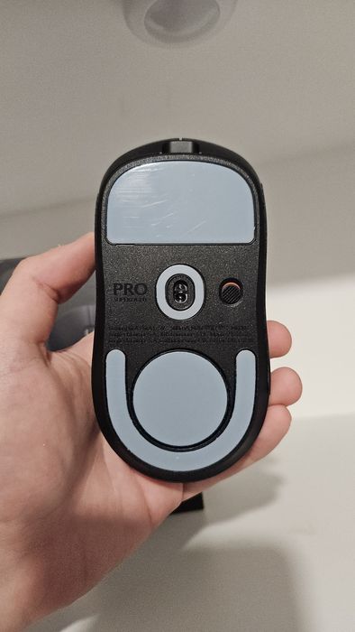 Мишка Logitech pro x superlight 2