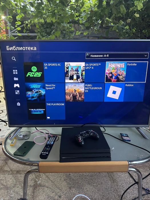 Пс4 про в харошом состояние