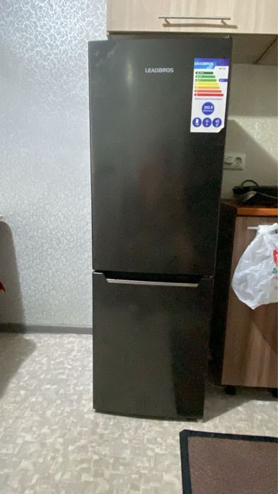 Продаю холодильник в отличном состояний