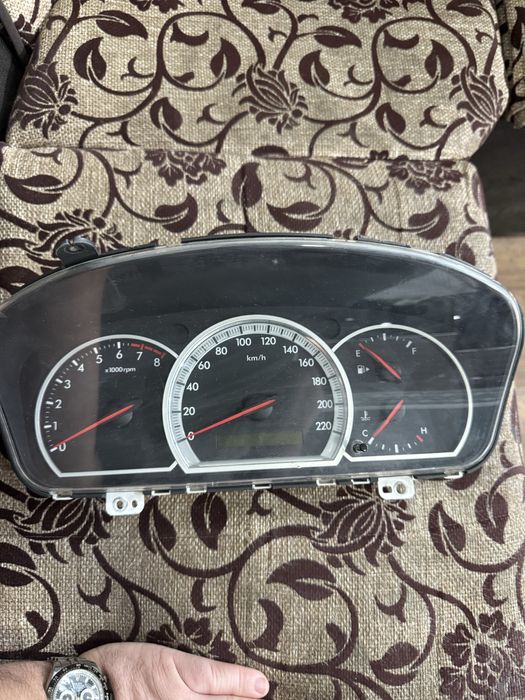 Epica tablo 3 pozitsiya avtomat 2.5 sotiladi xolati zoʻr