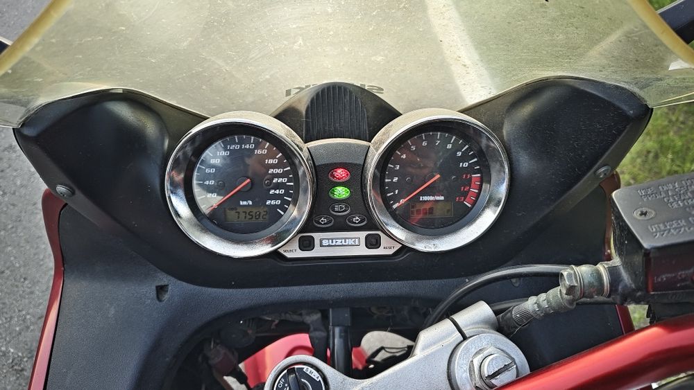 Продам мотоцикл Suzuki Bandit 1200S