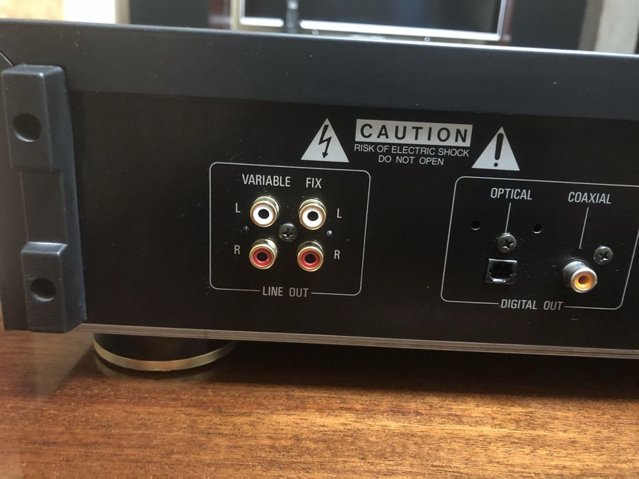 Denon DCD - 2560 20 bit