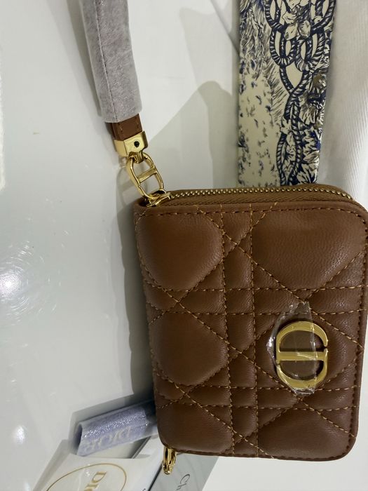 Портмноне на Dior