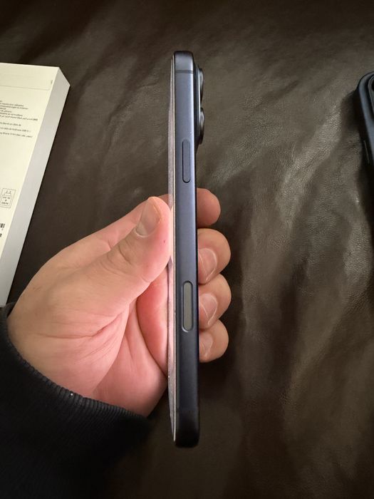 İphone 17 pro max 100% като нов