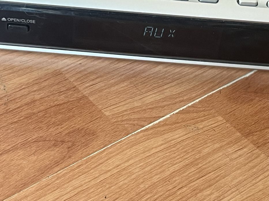 Аудио система / Система за домашно кино LG ( LG ресивър LG усилвател )