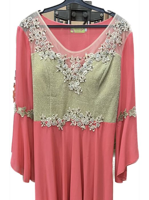 платье вечернее