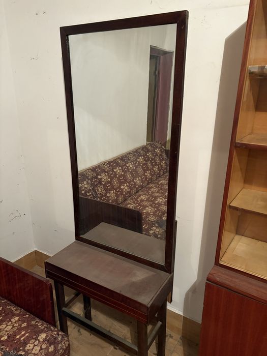 Mobila,dulapuri,sifoniere intre 100-200 de lei!