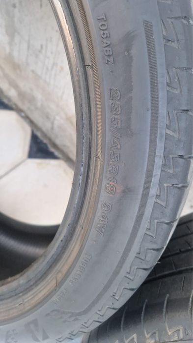 Шины 235/45/18R
