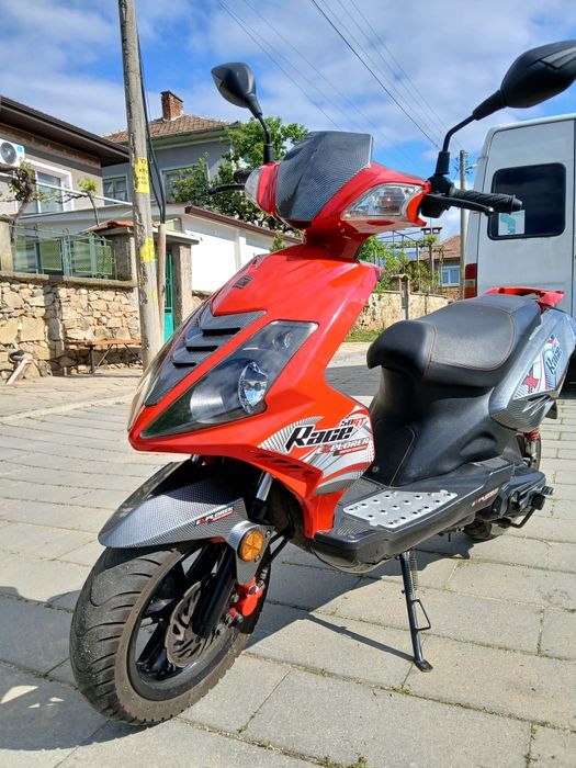 Скутер Explorer, 50 кб.