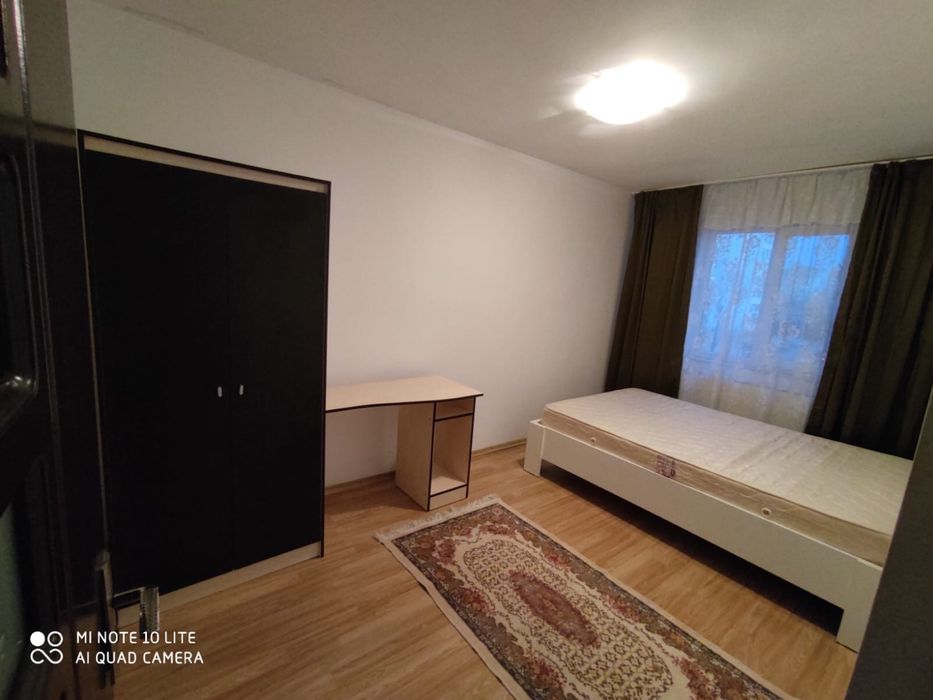 Inchiriez apartament cu 2 camere decomandat