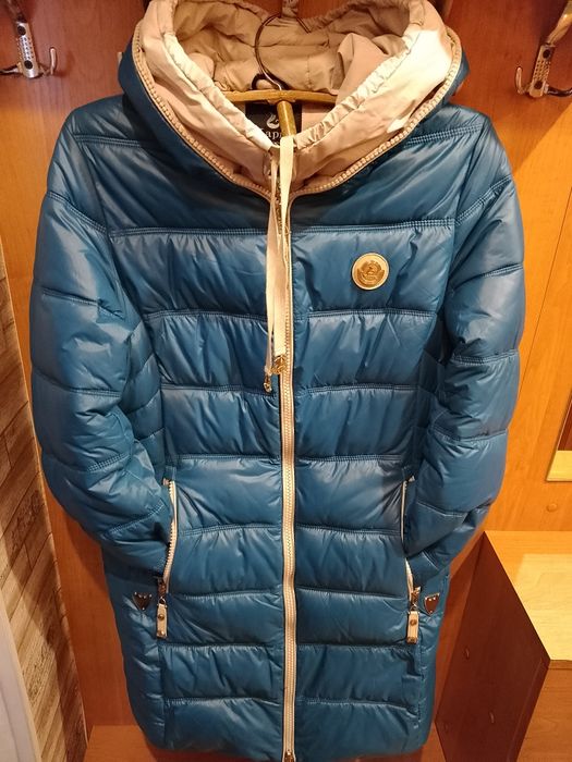 Продам тёплый пуховик