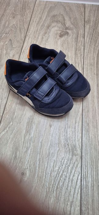 Кроссовки детские