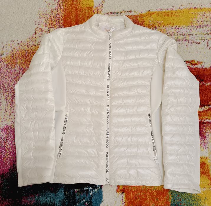 Дамско,олекотено  Яке!