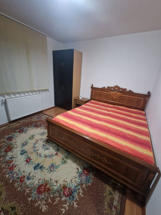 Închiriez apartament 3camere în suceava