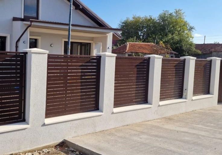 Garduri si porti stil jaluzele sipca metalică