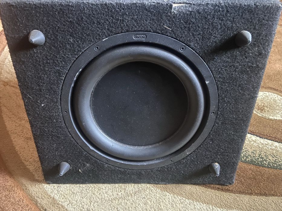 Woofer canton fara amplificator