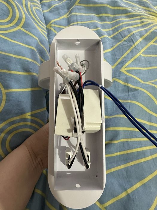 Бра поворотный настенный