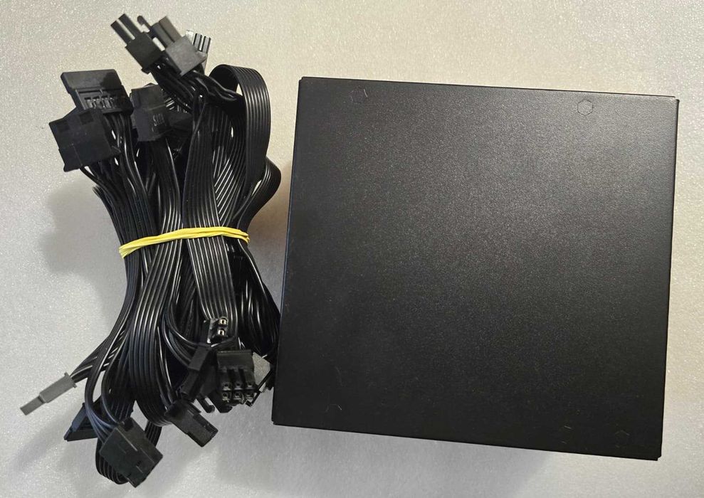 Sursa PC nJoy Nexo 850, 850W, 80+ Gold, DC-DC, PFC Activ - poze reale