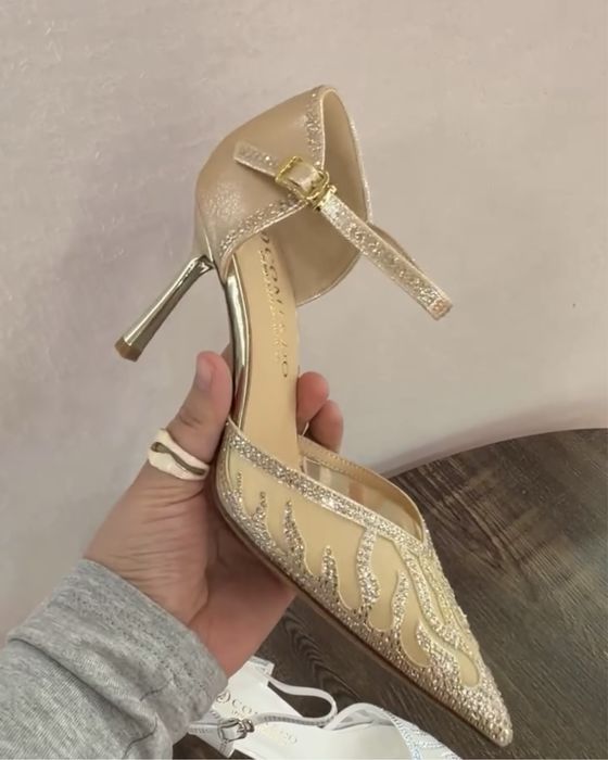 Продам каблуки в хорошем состоянии